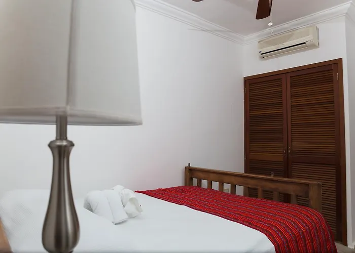 Hotel Colibrí Suites&bungalows Cozumel